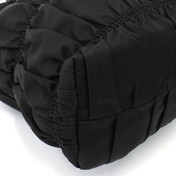 Prada Triangle Pleated Black Tote Bag Nylon - Picture 5 of 8